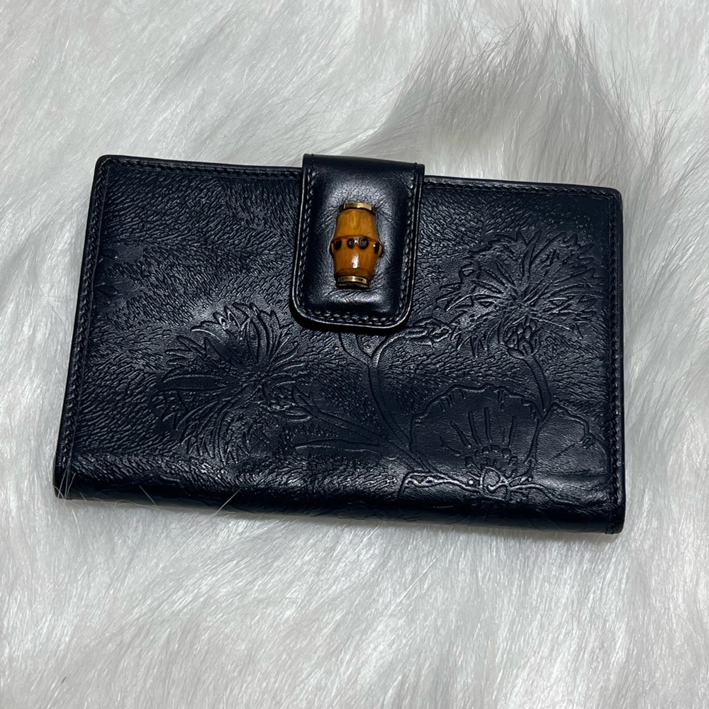GUCCI Authentic Vintage Kiss-lock Wallet